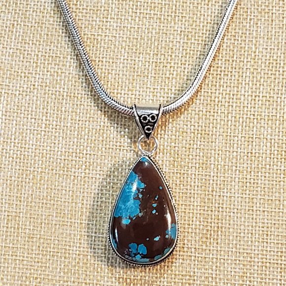 Hand Crafted Other - Turquoise gemstone, 925 silver necklace